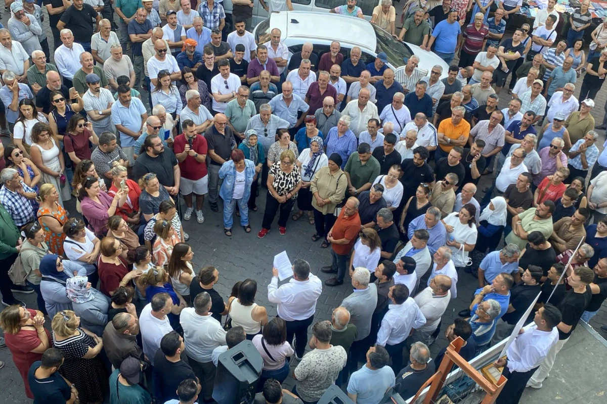 CHP Kemalpaşa'da Toplu İstifa